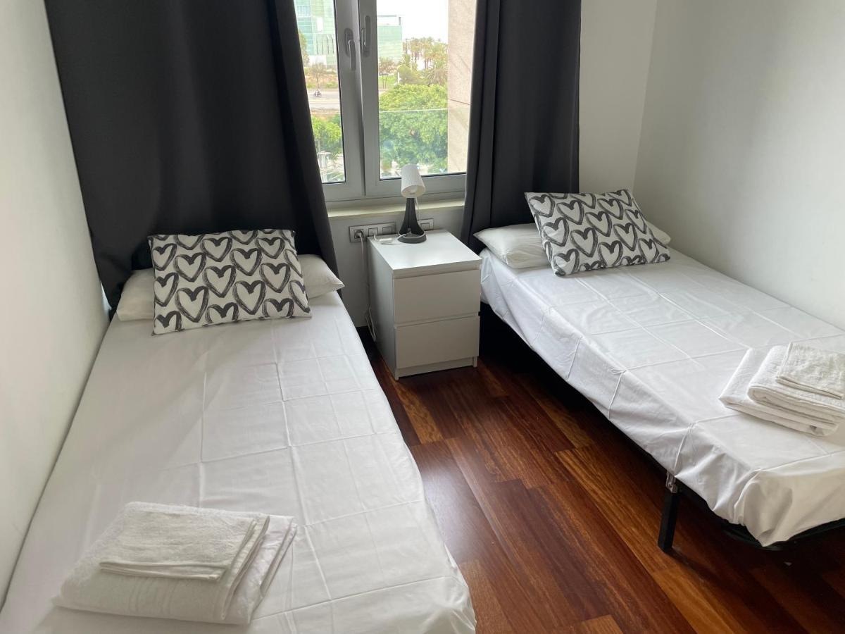 Forum De Barcelona Sea View Apartment With Garage Parking Sant Adrià de Besòs Exteriör bild